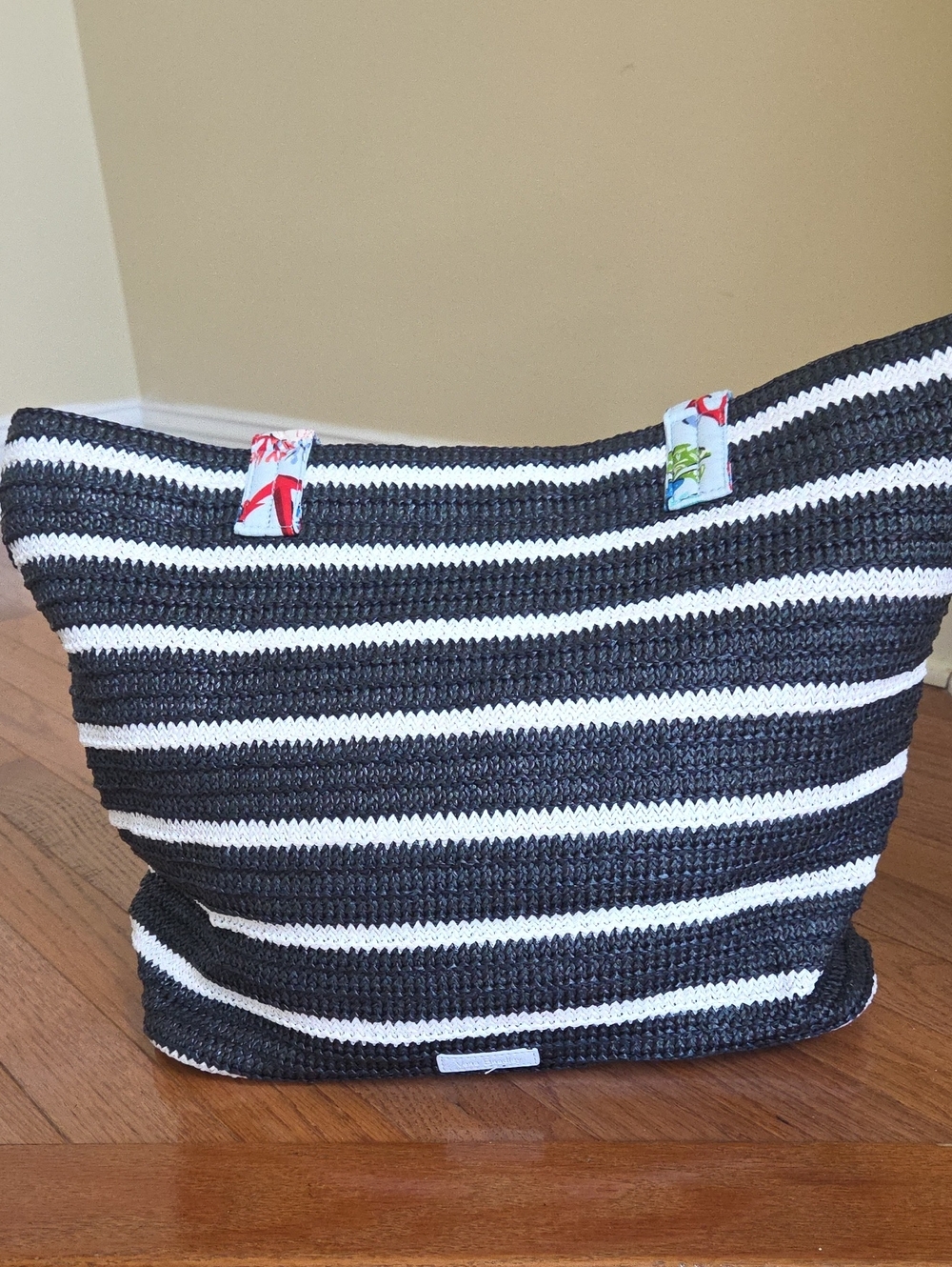 Vera Bradley Anchors Away Wristlet and Tote set - Picture 4 of 6